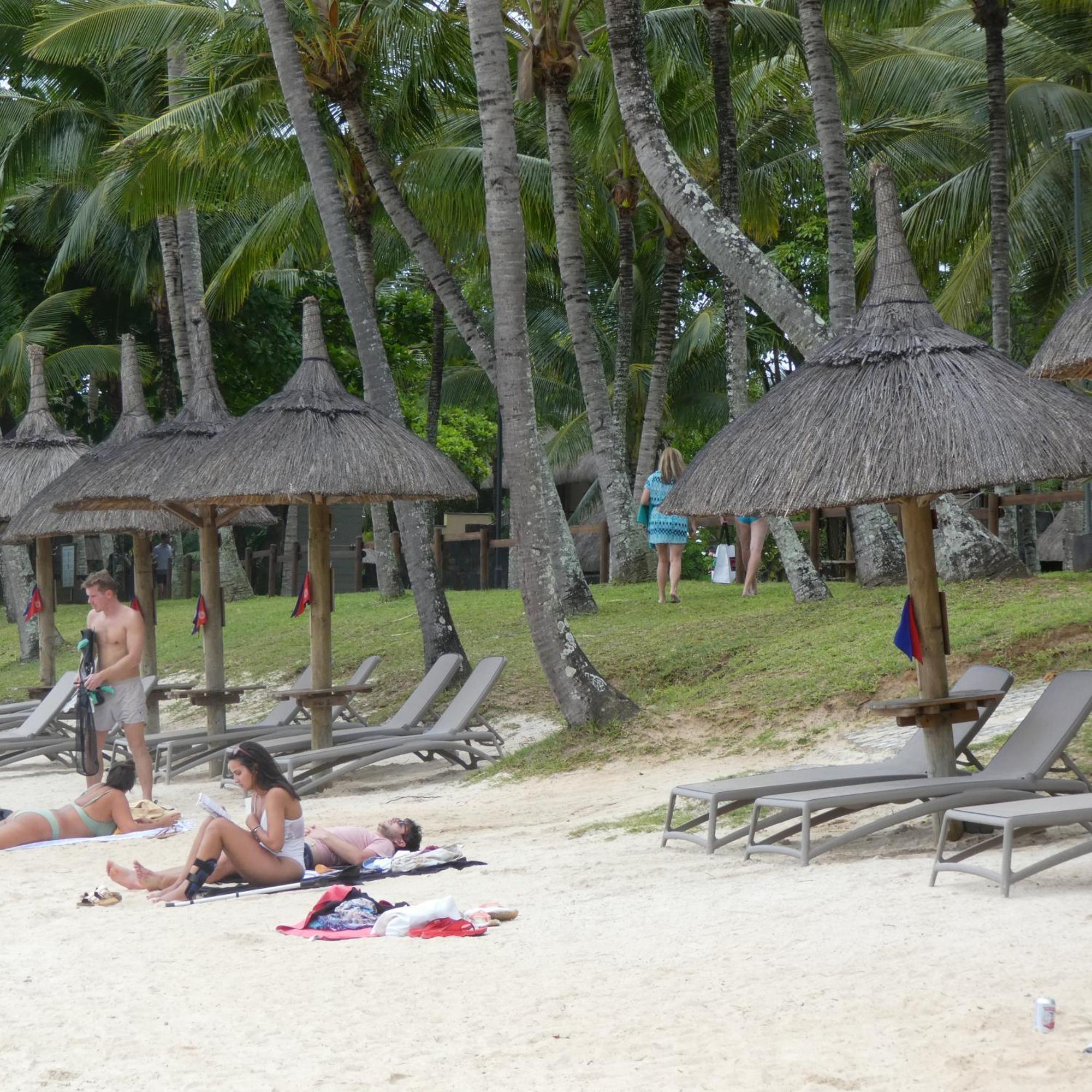 Appartement Le Dauphin Du Lagon Bleu - Plages De Mont Choisy Et De Trou Aux Biches Grand Bay Exteriér fotografie